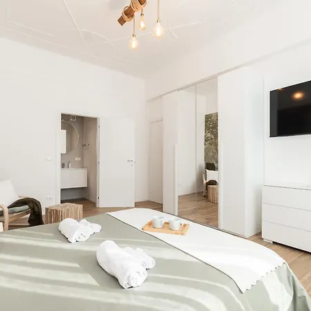 Free Parking - Luxury In Centro Apartment *